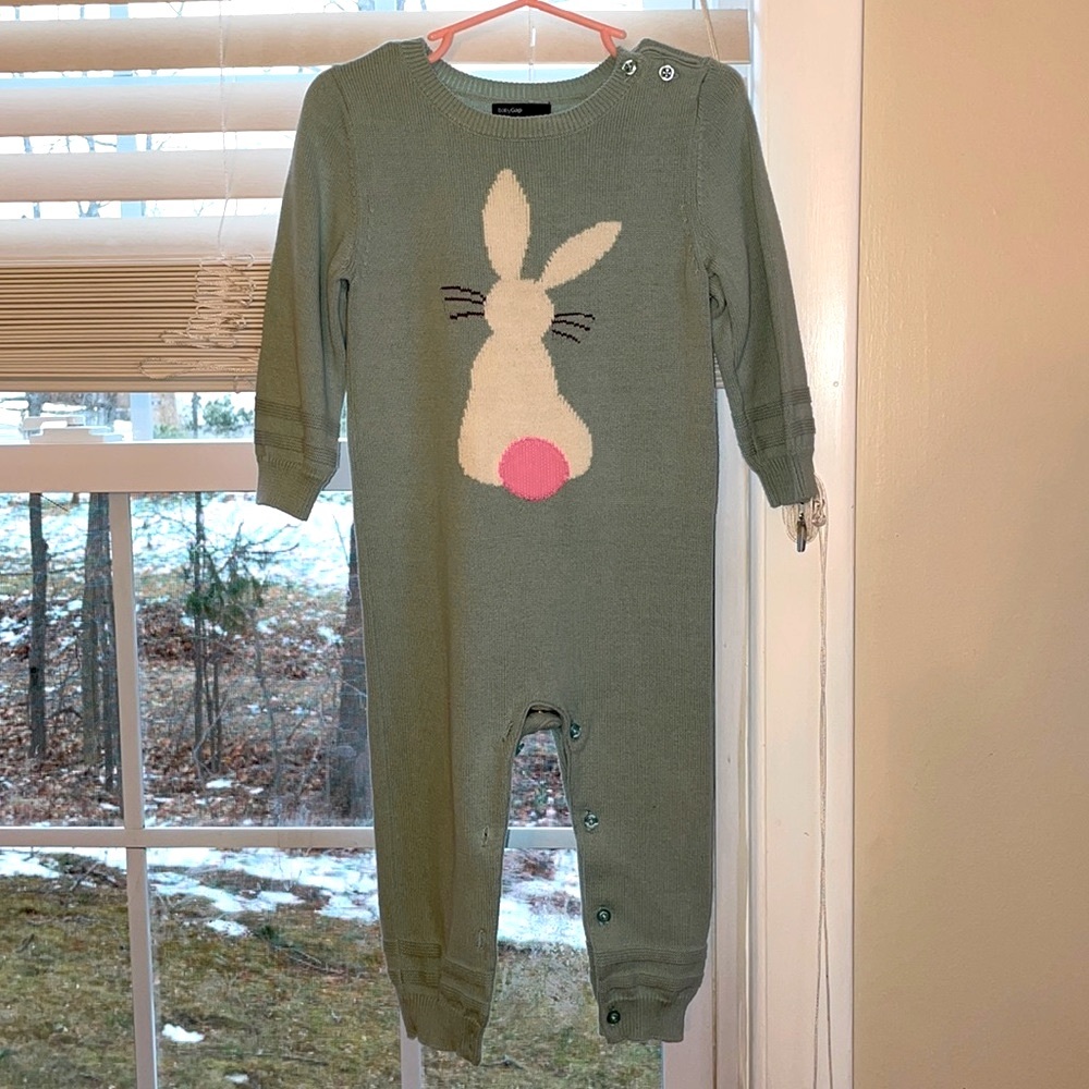 Baby Gap bunny one piece outfit size 18-24 months